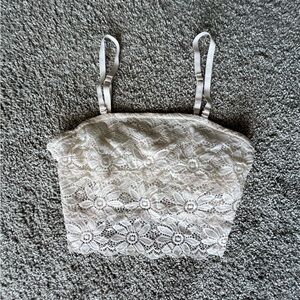 Elegant Cream Floral Lace Top🌸💛